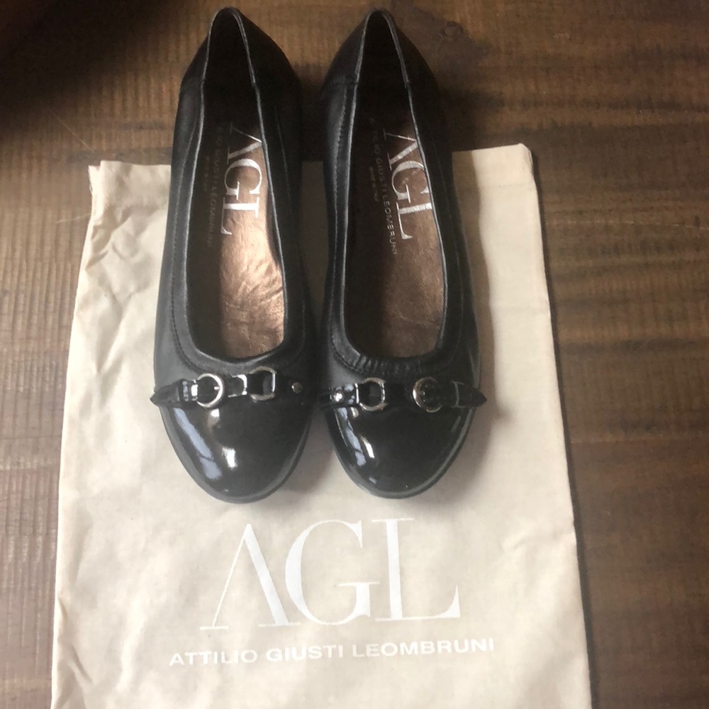 AGL flats size 8.5